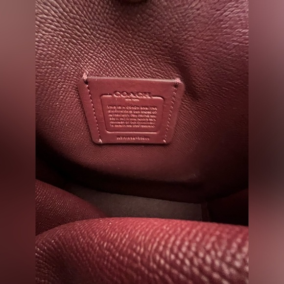 Coach Charlie Bucket Bag Pebble Leather Dusty Pink With Gold Turnlock - Picture 3 of 6